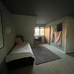 아파트 Charming Townhouse In Citycenter Townhouse - Free Parking