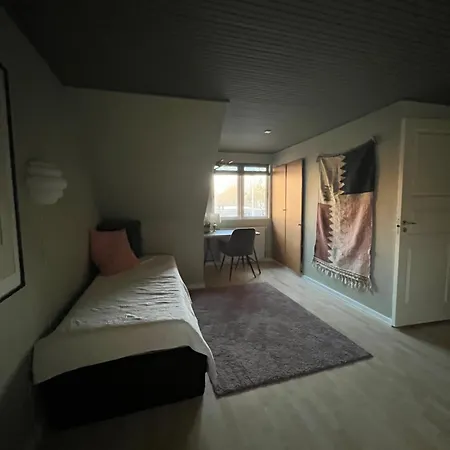 アパート Charming Townhouse In Citycenter Townhouse - Free Parking