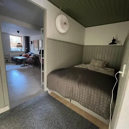 Apartment Charming Townhouse In Citycenter Townhouse - Free Parking