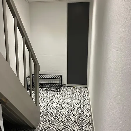 Charming Townhouse In Citycenter Townhouse - Free Parking * 欧登塞