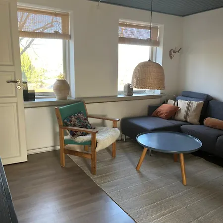 Charming Townhouse In Citycenter Townhouse - Free Parking Apartment *