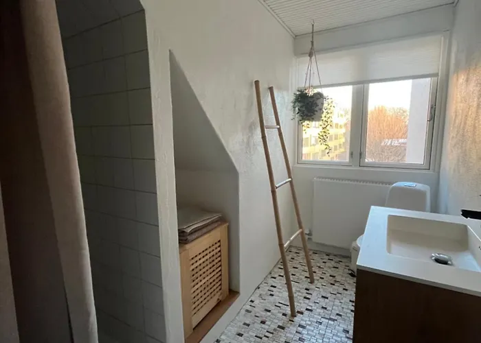 Charming Townhouse In Citycenter Townhouse - Free Parking