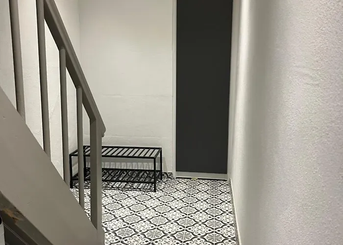 Charming Townhouse In Citycenter Townhouse - Free Parking * Odense